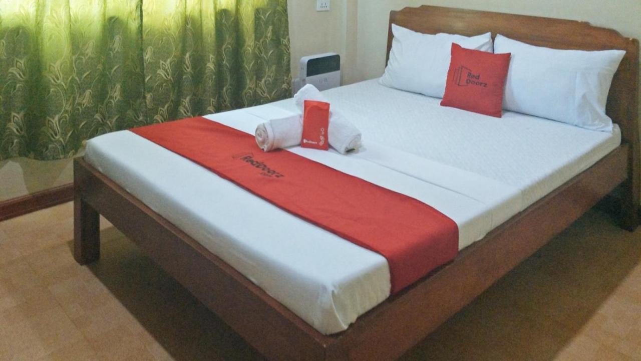 Reddoorz Near Talisay District Hospital Hotel Candulawan Ngoại thất bức ảnh